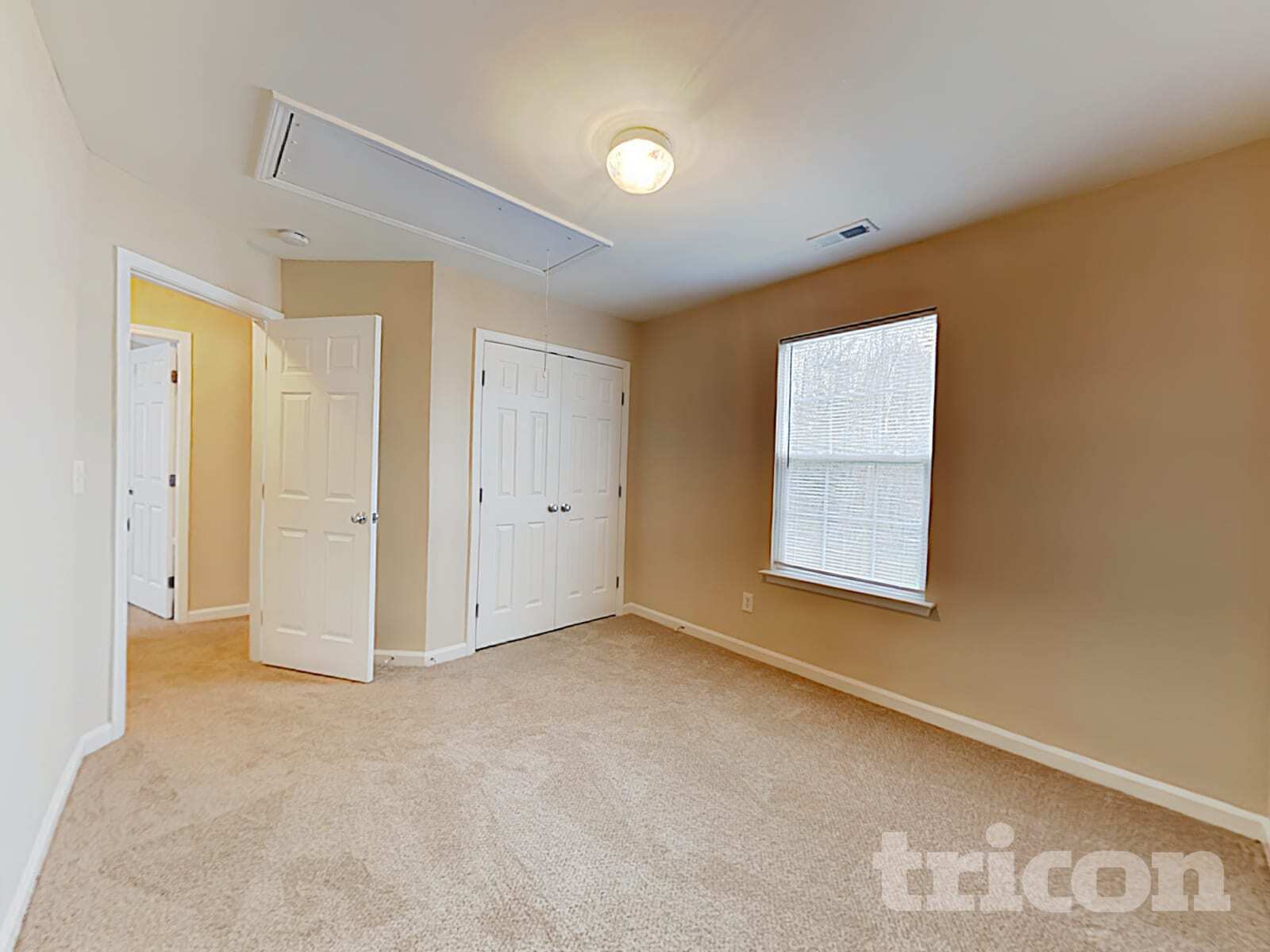 Building Photo - 4008 Laurel Glen Dr