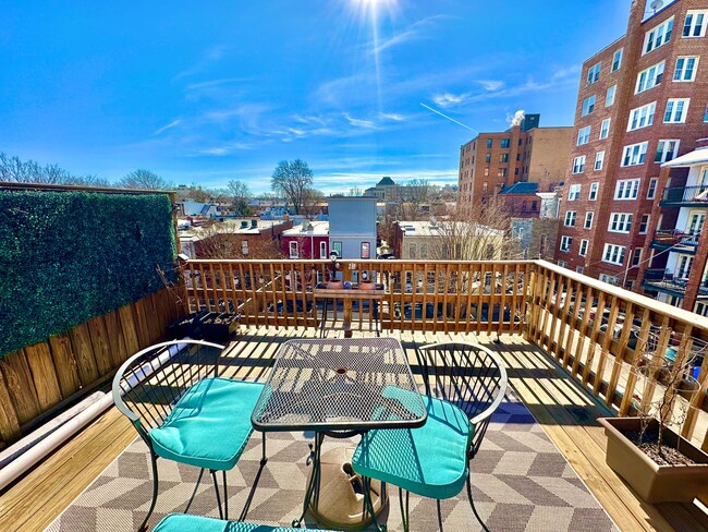 Building Photo - 0394 - Souliotis