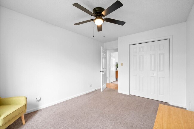Building Photo - 3231 Tabby Dr