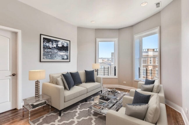 Building Photo - 4514 S Calumet Ave