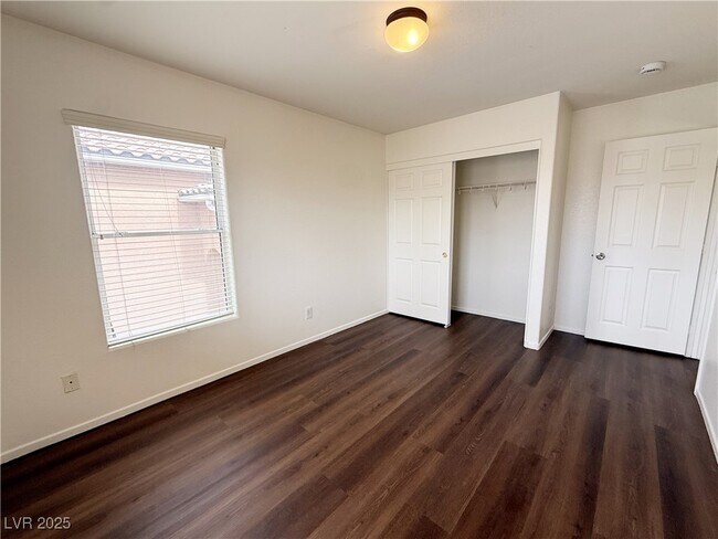 Building Photo - 6228 Mercer Valley St