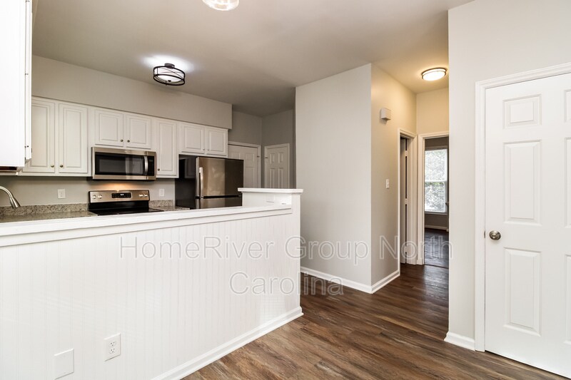 Building Photo - 2303 Bayleaf Ct