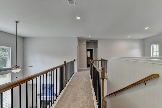 Building Photo - 3828 Amicus Dr