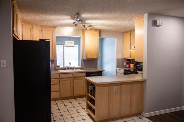 Building Photo - 3328 Andover Dr