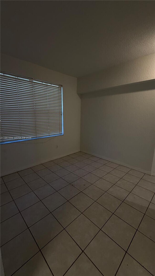 Building Photo - 741 SW 148th Ave