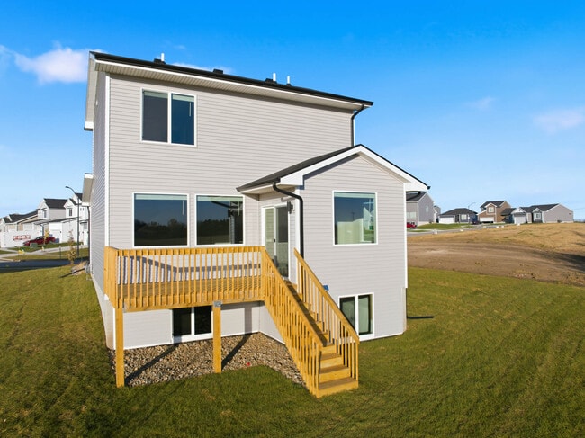 Building Photo - 526 43rd St SW