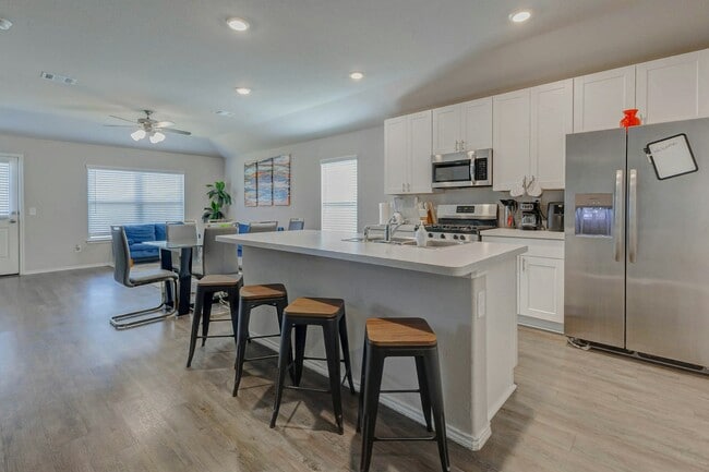 Building Photo - 10658 Red Orchid Dr