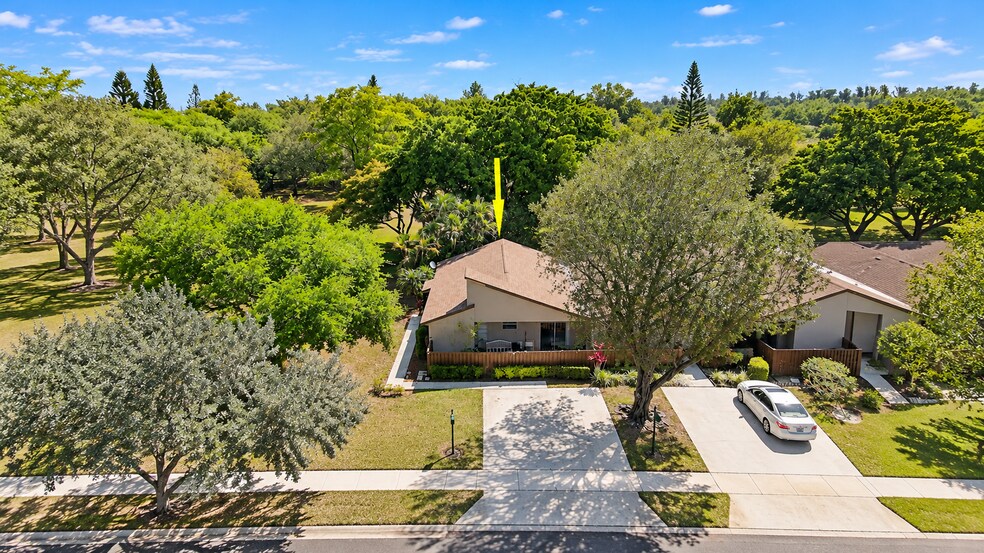Building Photo - 22274 Misty Woods Way