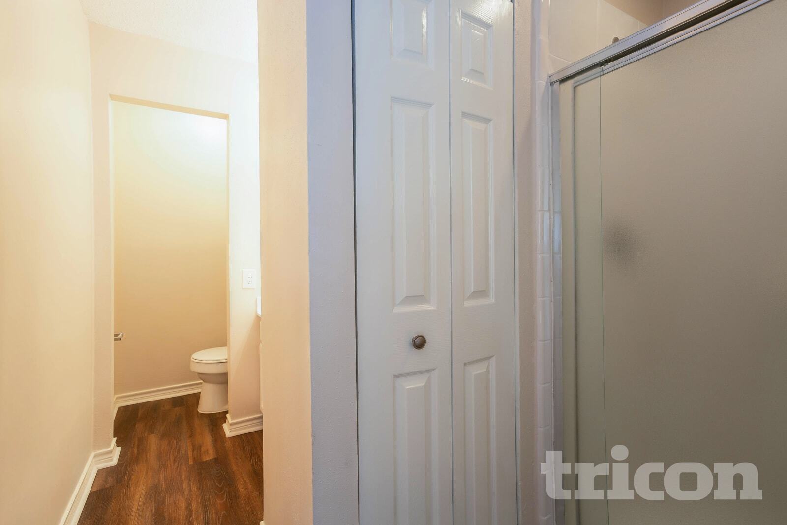 Building Photo - 18139 Lake Bend Dr