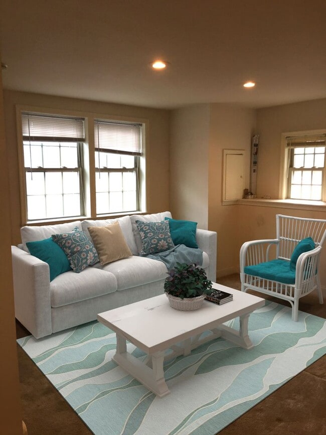Building Photo - 1 Bed / 1 Bath Unit - Prime Location!