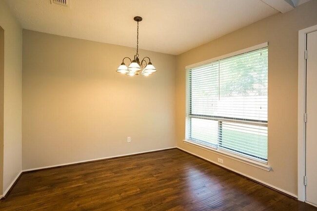Building Photo - 7311 Skybright Ln