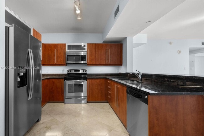 Building Photo - 7350 SW 89th St