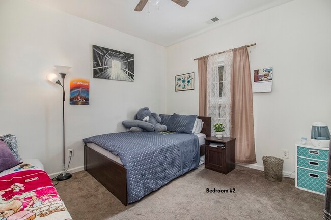 Building Photo - 1316 Plaza Ave SW