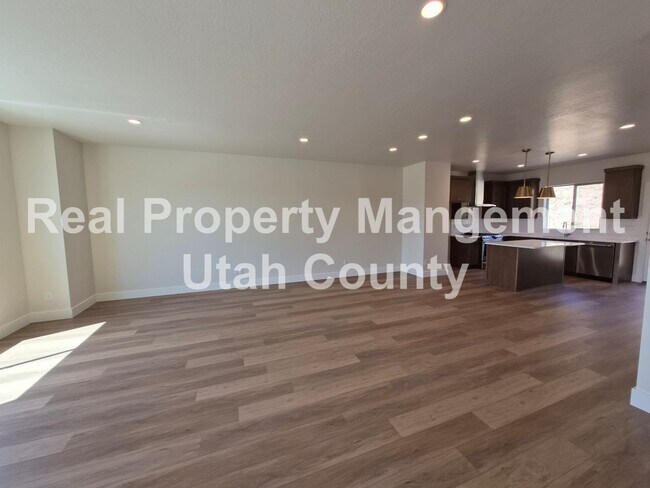 Building Photo - 2172 Cape Fox Way