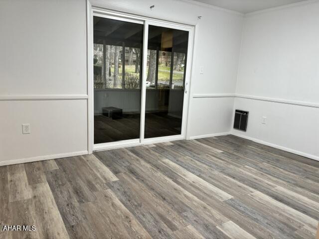 Building Photo - 2120 Pine View Dr