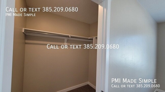 Building Photo - 328 Grassland Dr