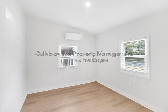 Building Photo - 127 Hibiscus Ave