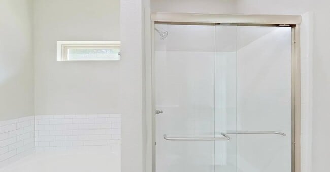 Building Photo - Spacious, Stylish, and Simply Perfect — 4 Bedroom Home