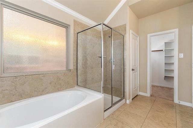 Building Photo - 4005 Lands End Dr