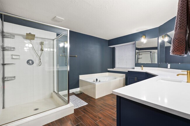 Building Photo - 1917 Endeavor Ct