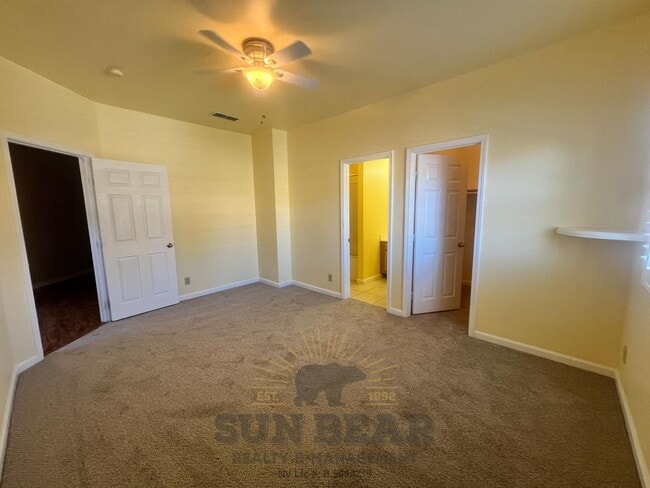 Building Photo - 2 Bedroom at the Reosrt at Tanamera - Reno! - Garage, Pool, Pet Friendly! - Lease Pending