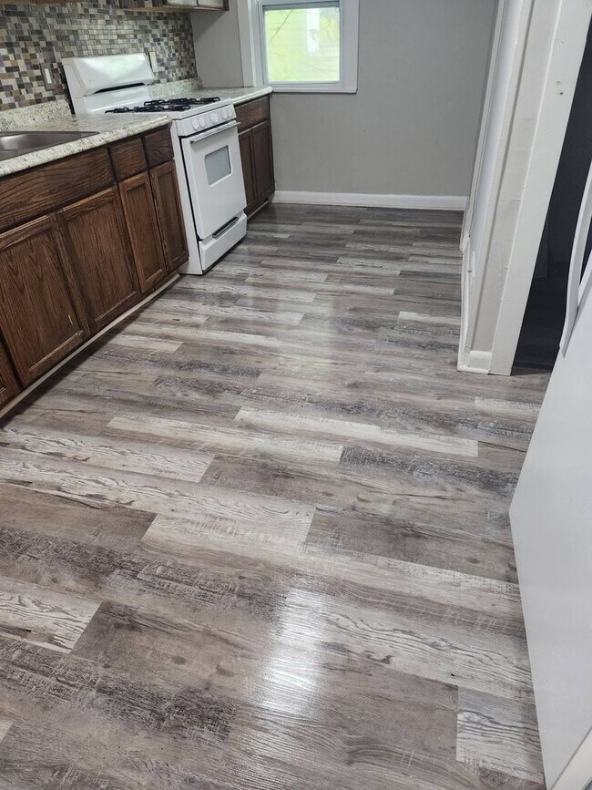 Building Photo - Beautiful 3-Bedroom Home for Rent – Perfect for Families!