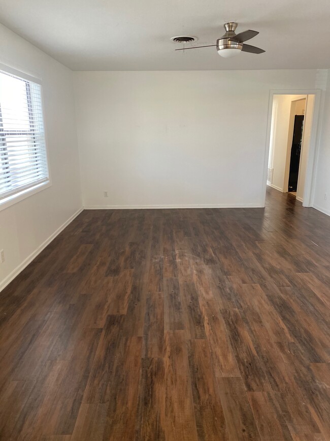 View from Front Door to Living Room - 2312 Bienville Dr