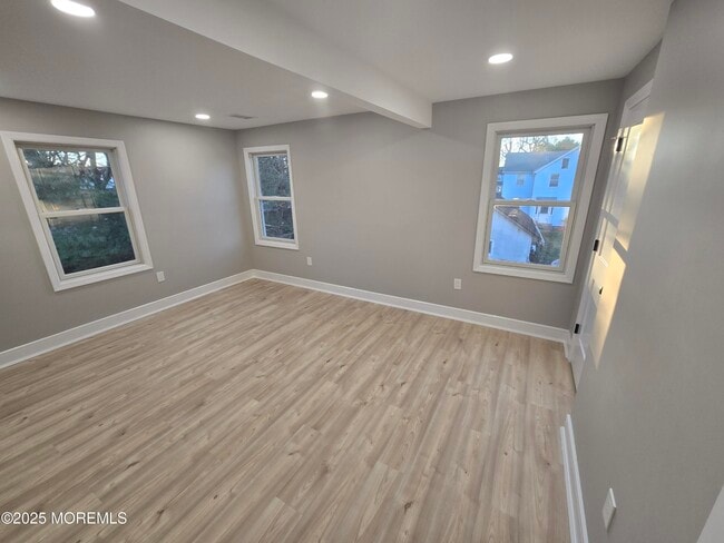 Building Photo - 72 Grand Ave