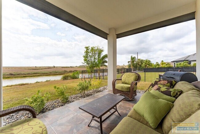 Building Photo - 86 Torrey Pines Dr