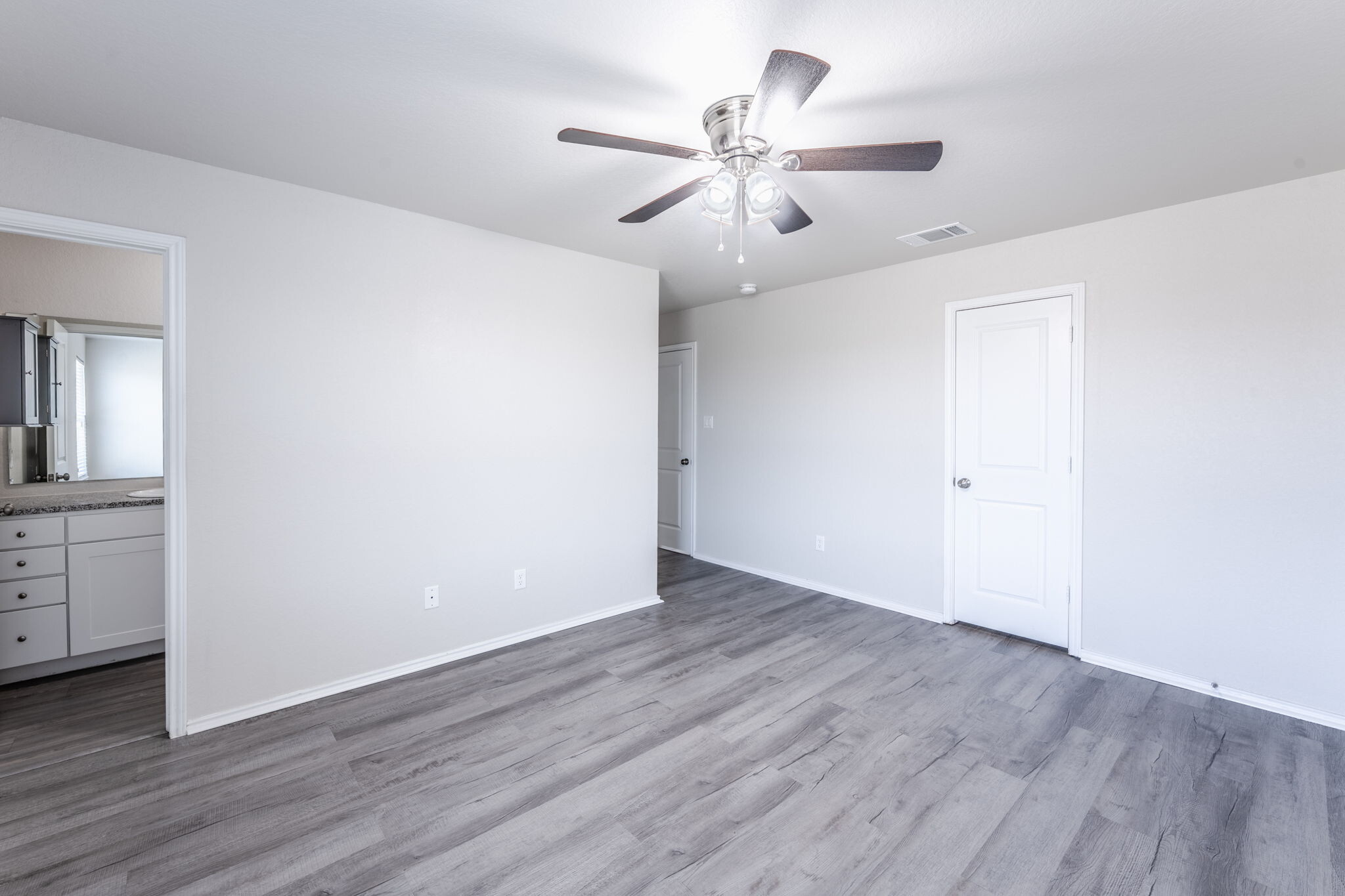 Building Photo - 360 Agave Cir