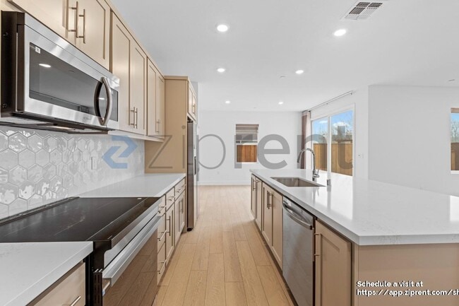 Building Photo - 67 W San Francisco Dr