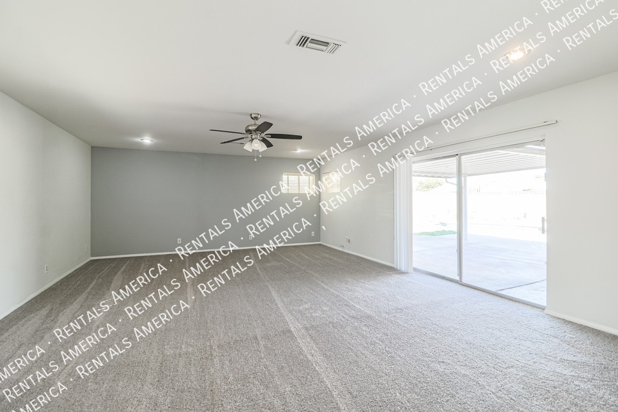 Building Photo - 1314 N 70th St