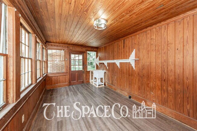 Building Photo - Spacious 4-Bedroom, 4-Bath Home in the Heart of Orangeburg – A Perfect Fit for Comfortable Living!