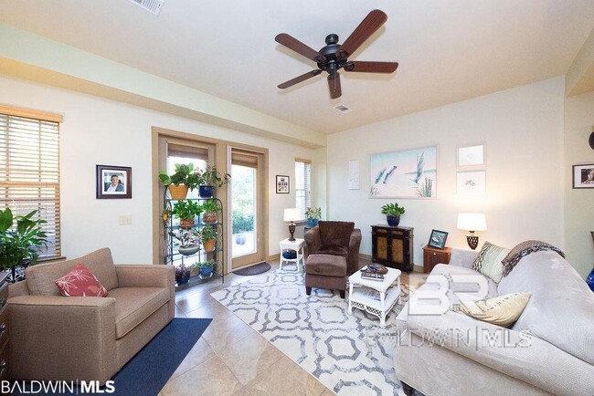 Building Photo - 1430 Regency Rd