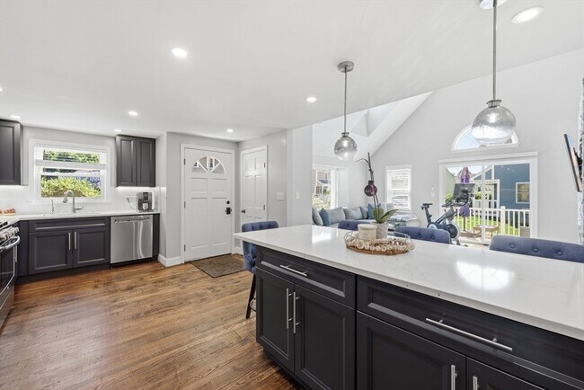Building Photo - 59 Merrimack Meadows Ln