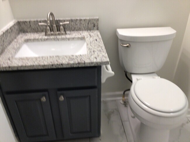 Building Photo - 726 Heartland Meadows Dr