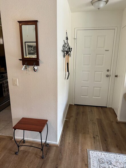 Building Photo - 74800 Sheryl Ave