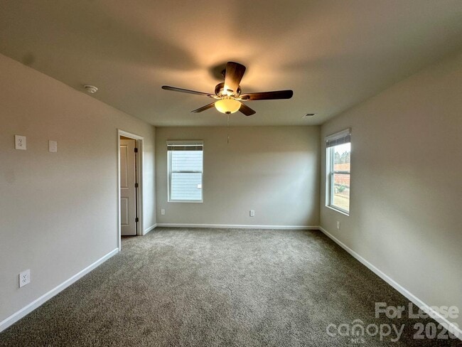 Building Photo - 4130 County Down Ave