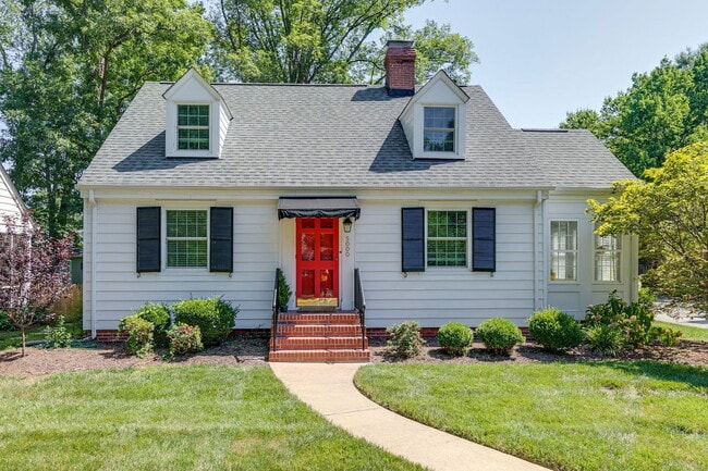 Primary Photo - 5000 Bromley Ln