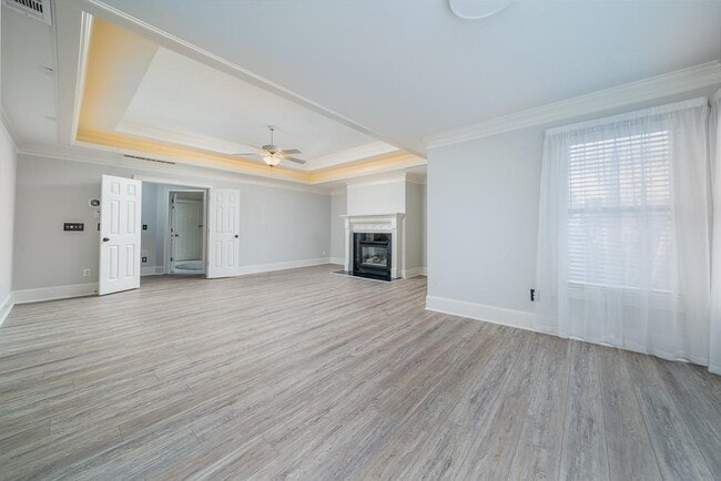 Building Photo - 9445 Stoney Ridge Ln