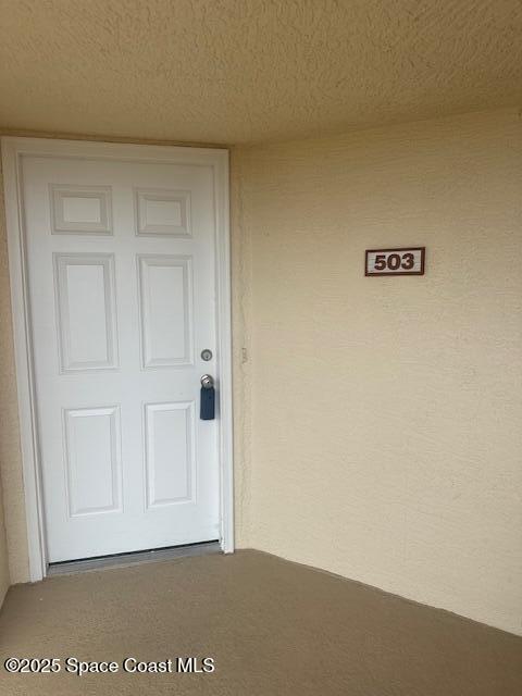 Building Photo - 561 Casa Bella Dr