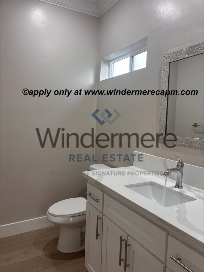 Building Photo - Brand New 3-Bedroom Home with gorgeous Mod...