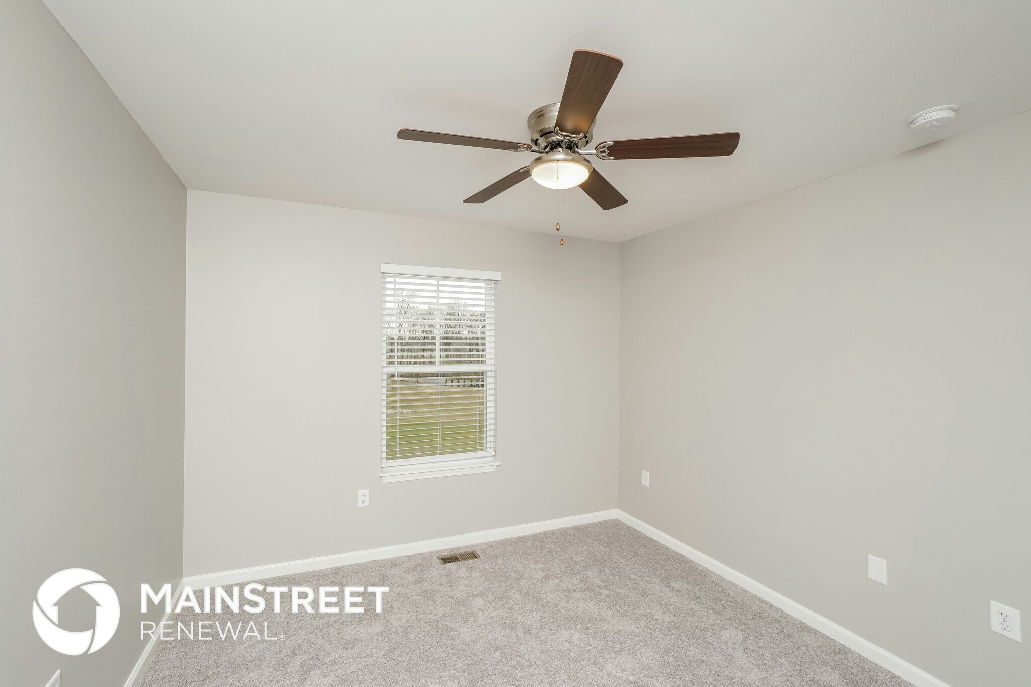 Building Photo - 2095 Paddle Wheel Dr