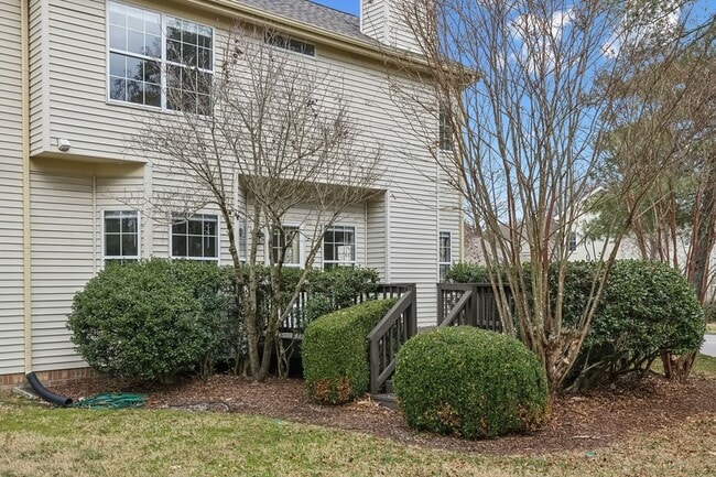 Building Photo - 184 Crestfield Pl