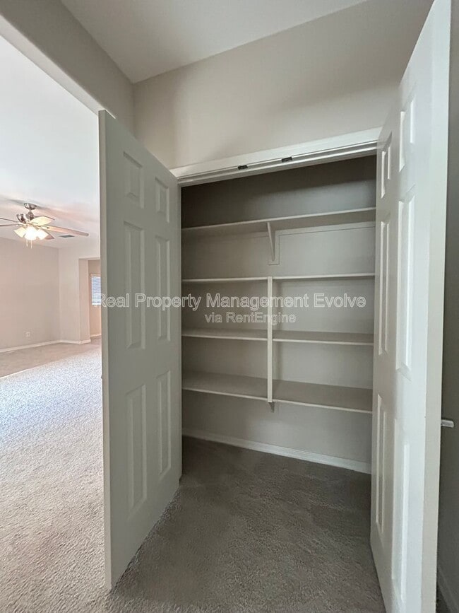 Building Photo - 17655 W Pueblo Ave