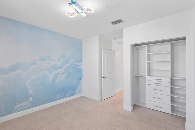 Building Photo - 4352 Veleiros Ave