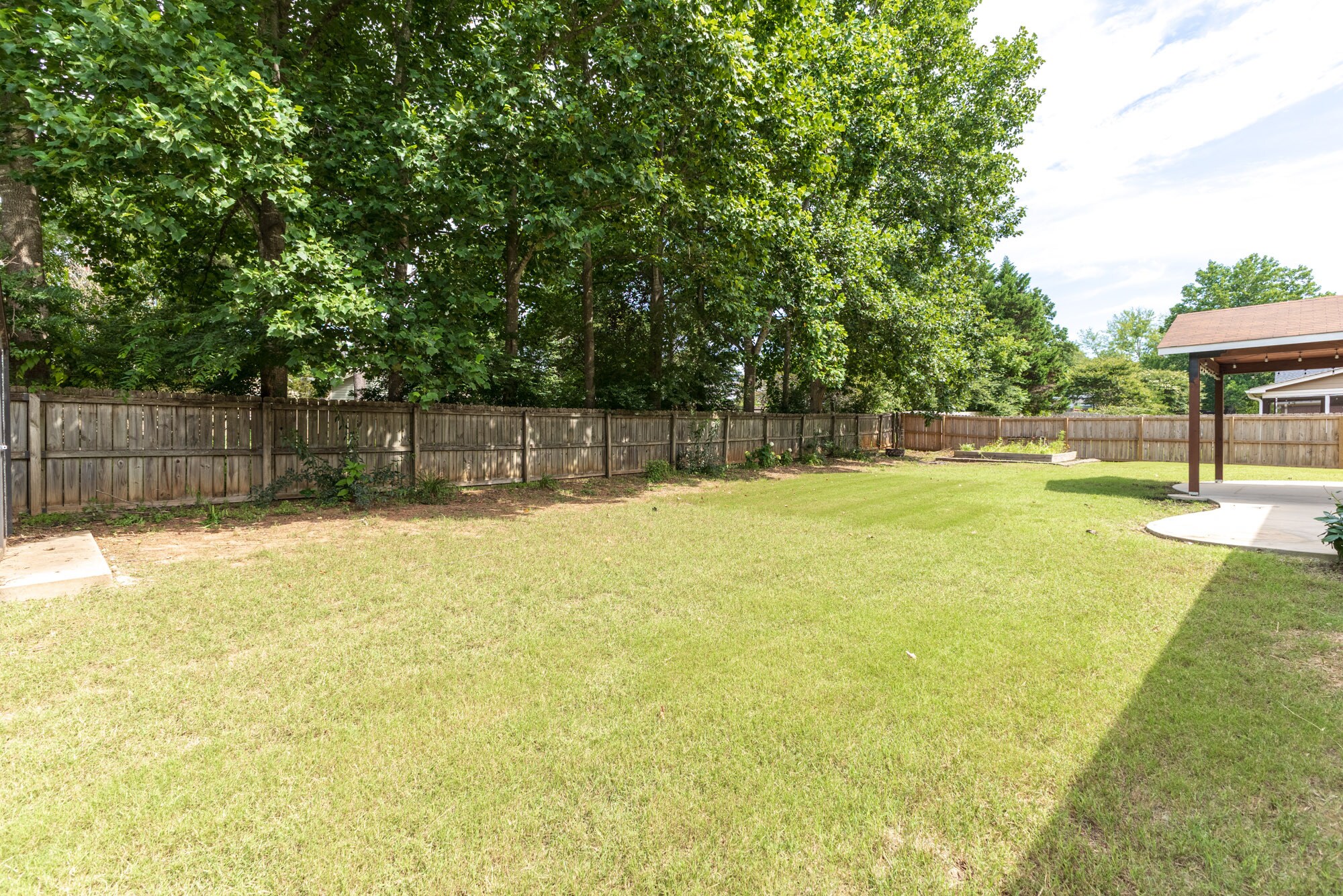 Building Photo - 167 Mill Creek Xing