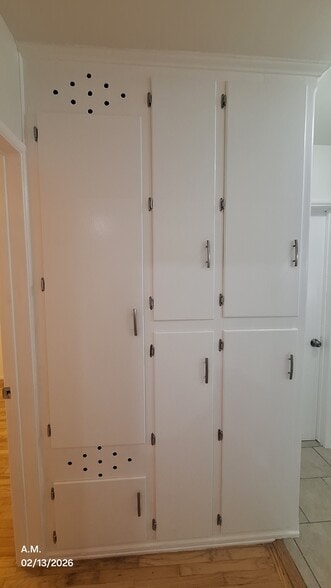 Building Photo - 4168 W Broadway