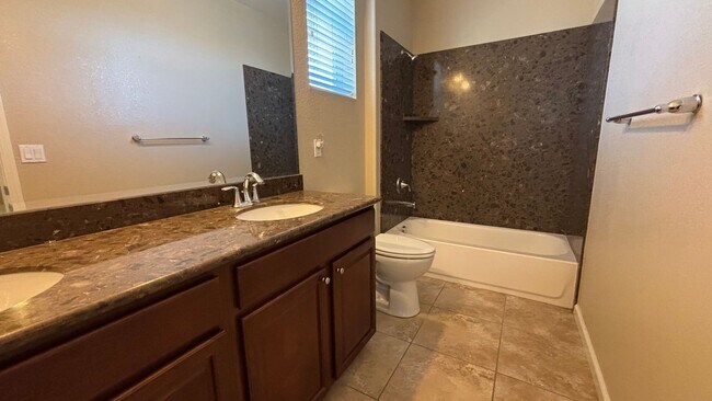 Building Photo - 12011 Country Garden Dr