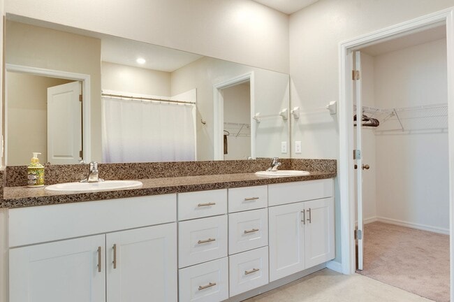 Building Photo - Spacious 5-Bed Touchstone Home – Primary Suite Downstairs, 2-Car Garage